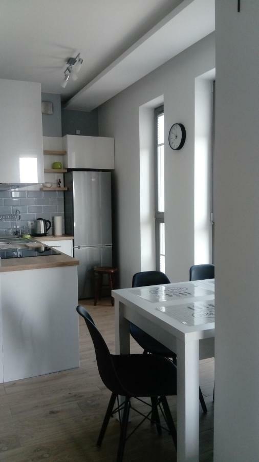 Appartement Maestro à Wyszków Extérieur photo